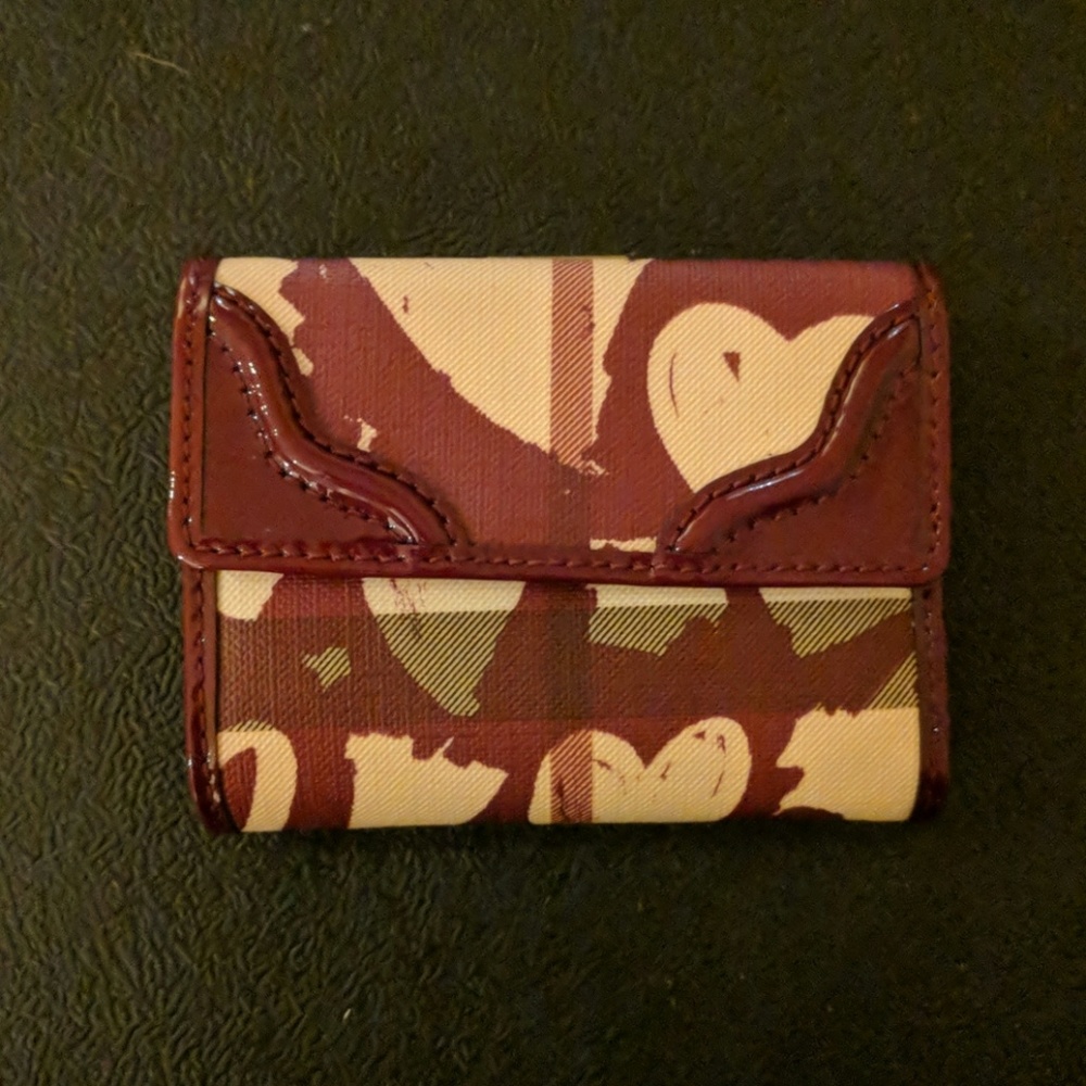 Burberry Nova Check Heart Wallet